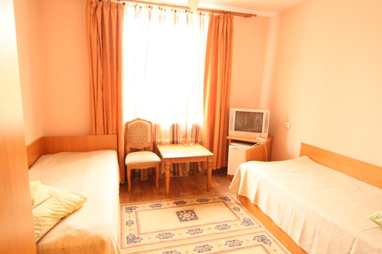 Hotel Center On Korolya ミンスク エクステリア 写真